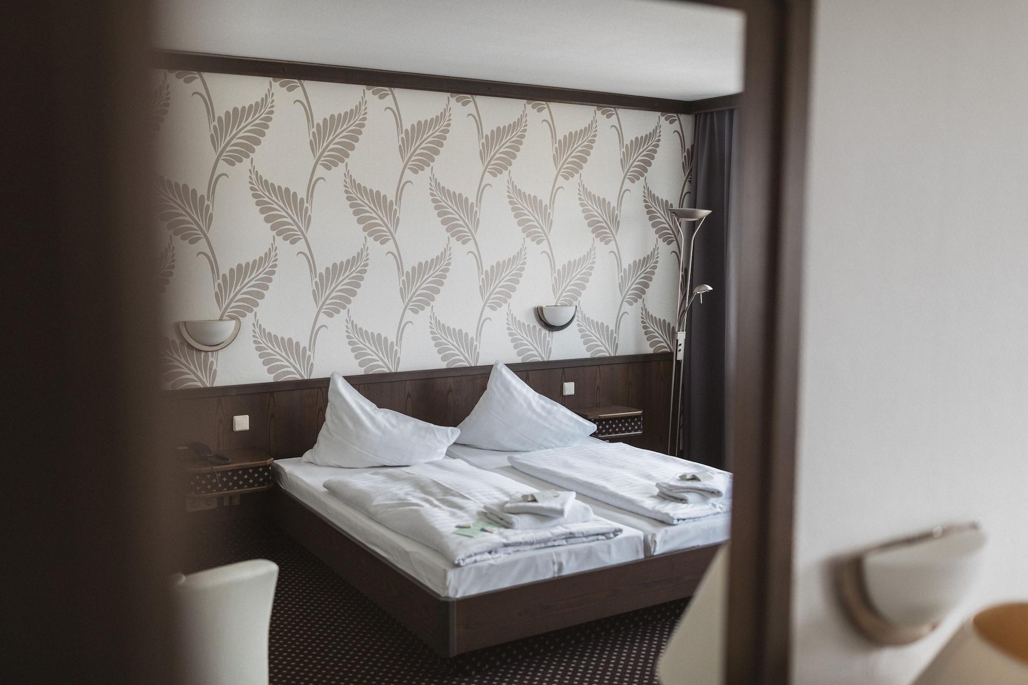Terminal Hotel Koeln Ngoại thất bức ảnh