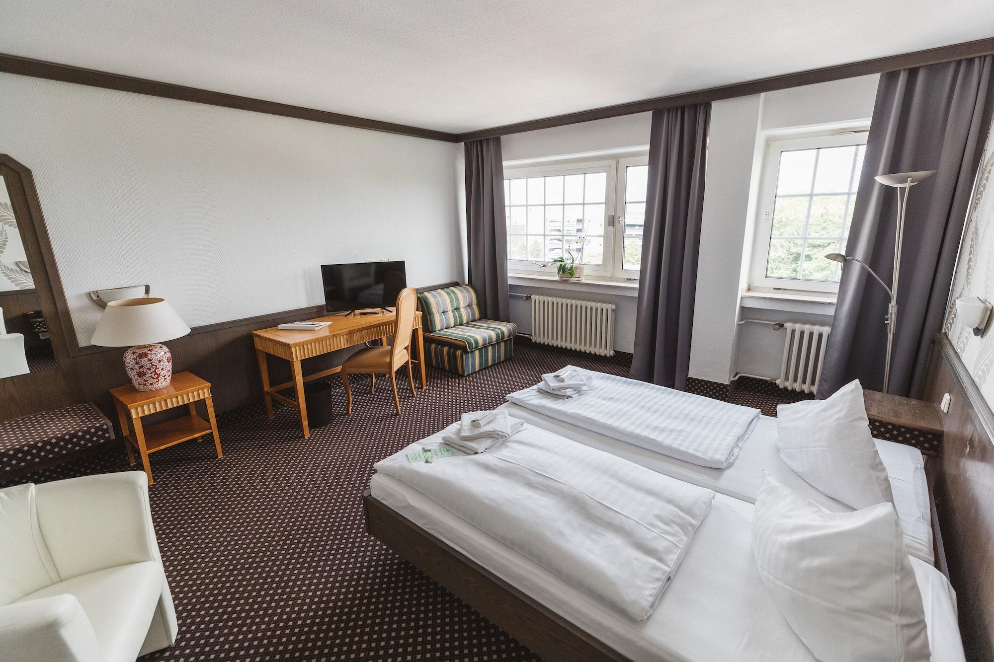 Terminal Hotel Koeln Ngoại thất bức ảnh