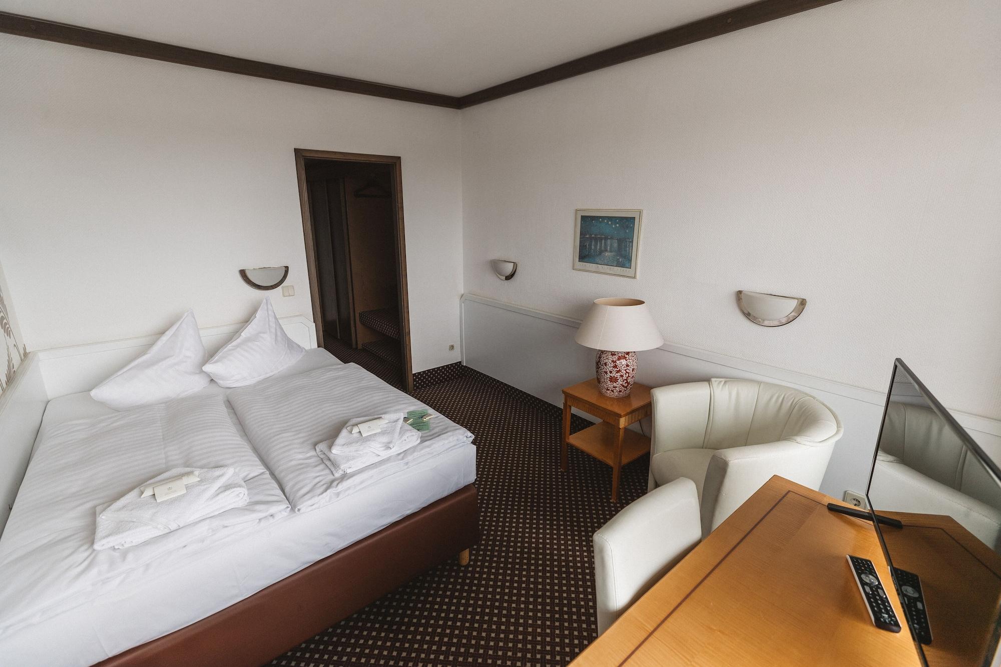 Terminal Hotel Koeln Ngoại thất bức ảnh