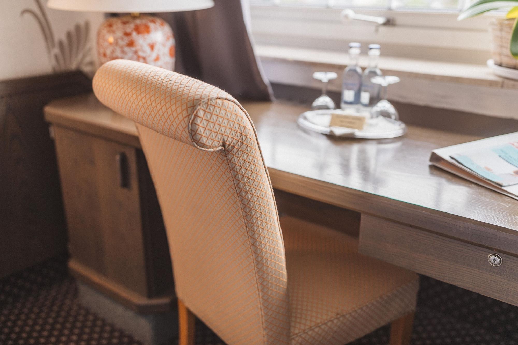 Terminal Hotel Koeln Ngoại thất bức ảnh