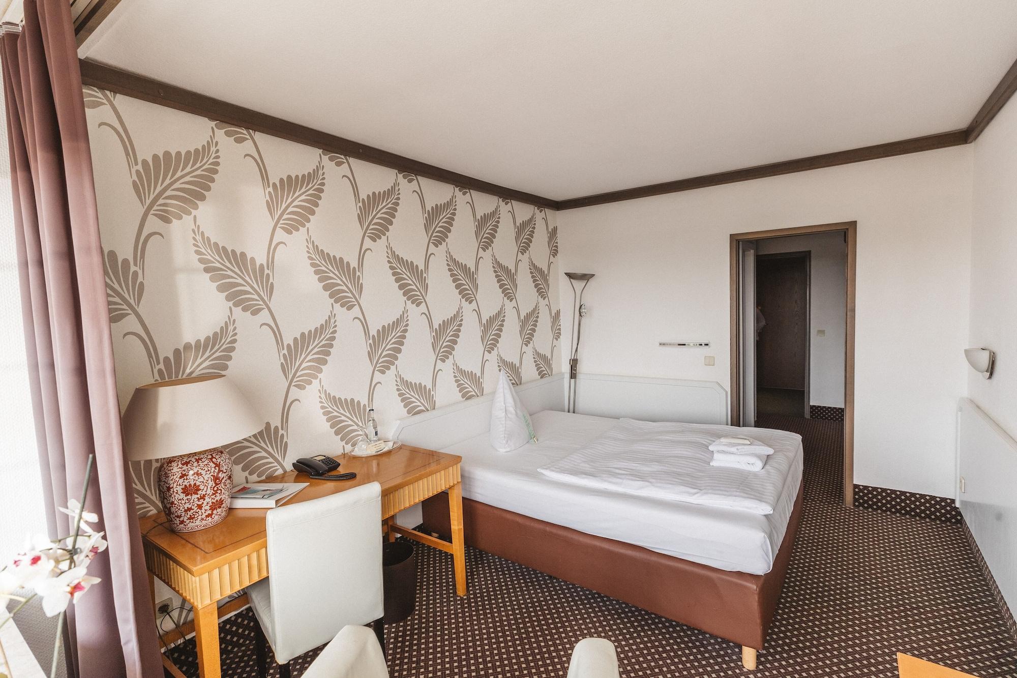 Terminal Hotel Koeln Ngoại thất bức ảnh