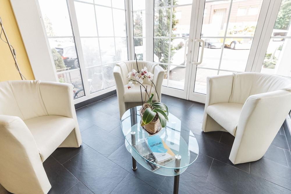 Terminal Hotel Koeln Ngoại thất bức ảnh