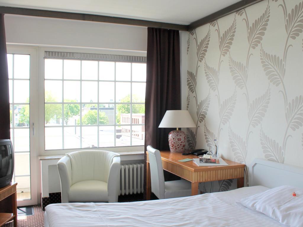 Terminal Hotel Koeln Ngoại thất bức ảnh