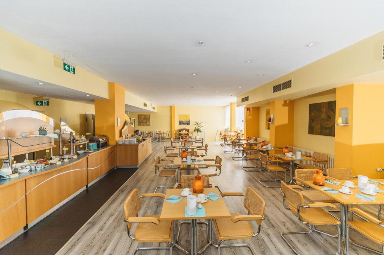 Terminal Hotel Koeln Ngoại thất bức ảnh