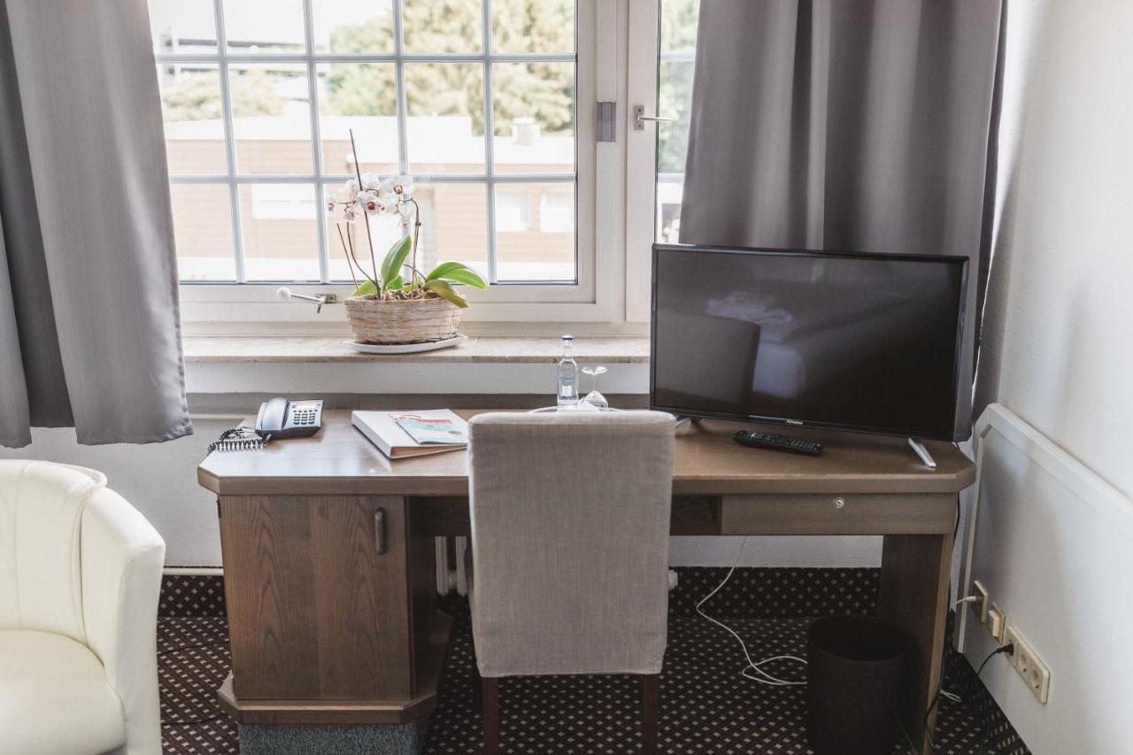 Terminal Hotel Koeln Ngoại thất bức ảnh
